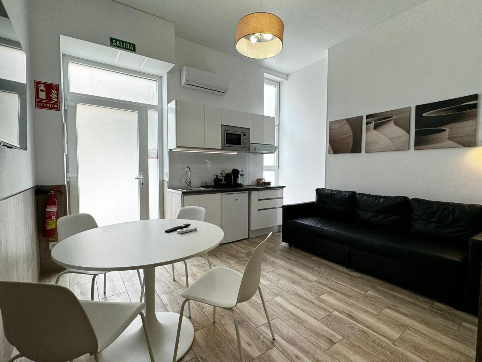 Moderno Apartamento Del Arquitecto Aparthotel Valencia Buitenkant foto