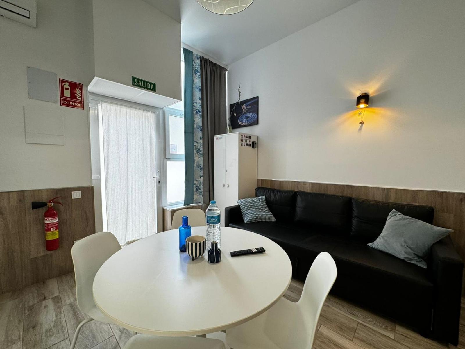 Moderno Apartamento Del Arquitecto Aparthotel Valencia Buitenkant foto